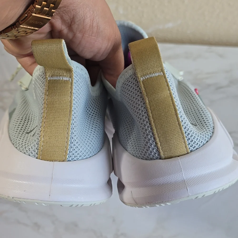 On Cloud Cloudeasy Light Gray Athletic Sneakers - Picture 7 of 14
